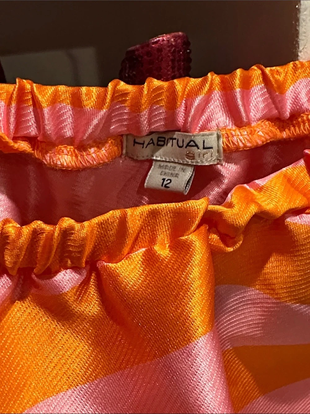 Habitual bright striped